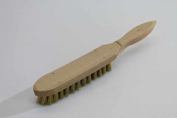 Drahtbürste 3-reihig, 29 cm, Messingdraht gewellt